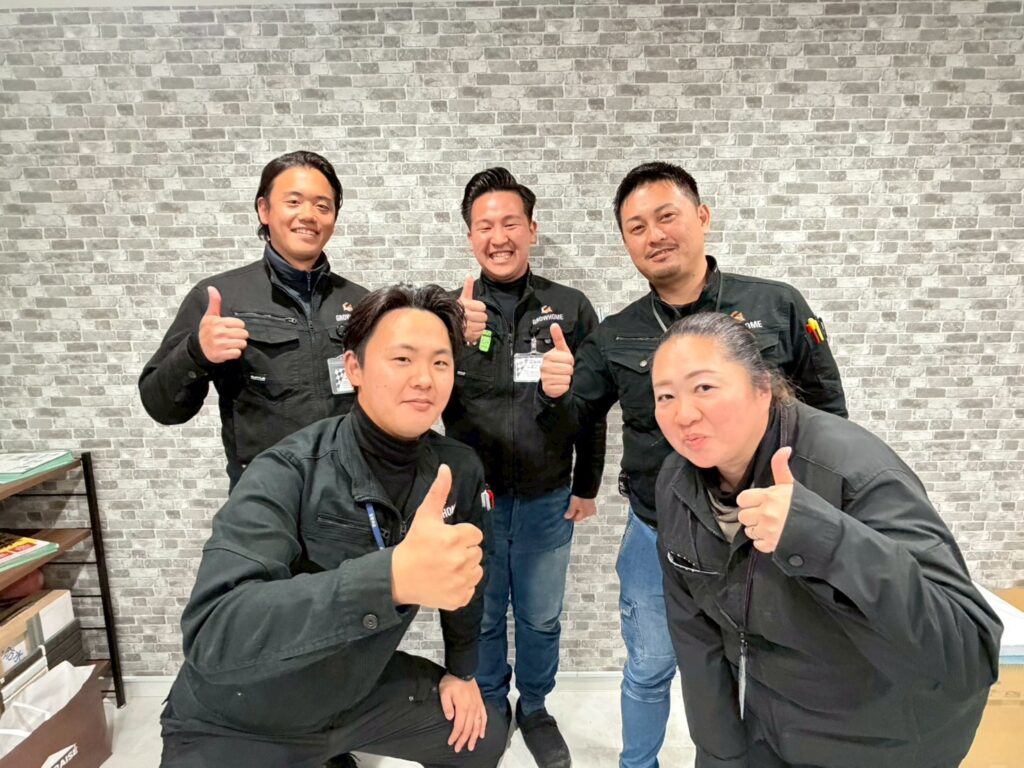 ペイント官兵衛久留米支店スタッフ