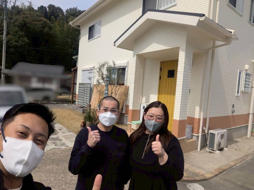 外壁塗装をしたお客様の写真