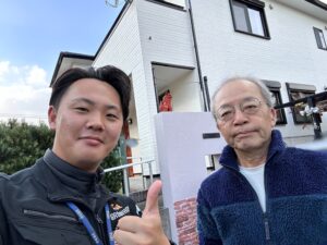 小郡市にてボード材に、超低汚染塗料で外壁塗装したお客様の声